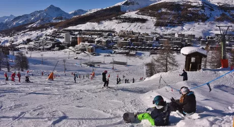 VIALATTEA - Un fondo britannico sarebbe vicino all'acquisto