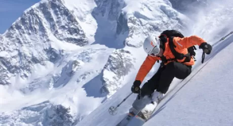 ST. MORITZ - Sabato aprono il Corviglia e il Corvatsch con Skitest e City Race