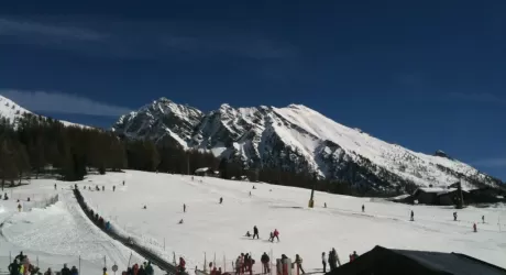 VALLE D'AOSTA - Skipass stagionale a 200€  per i locali nelle piccole ski area