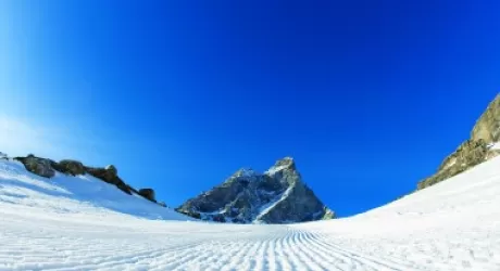 CERVINIA - Si scia anche a maggio