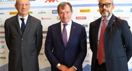 Sharp nuovo partner tecnologico della Fisi