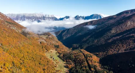 Friuli Venezia Giulia, aspettando lo sci, 5 itinerari per ammirare il foliage