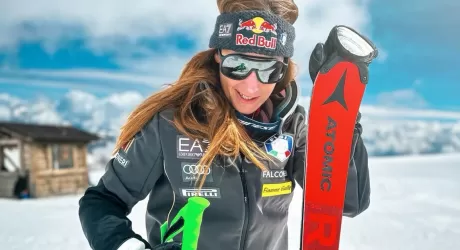 Sofia Goggia torna sugli sci al Passo dello Stelvio