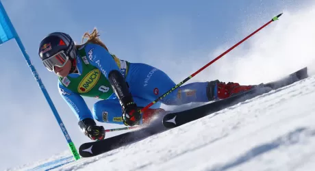 LAKE LOUISE - Goggia vola nella prima prova di discesa