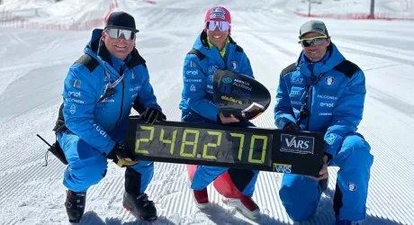 Valentina Greggio: nuovo record nello sci velocità