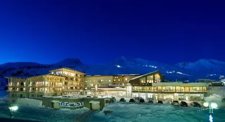 PASSO DEL TONALE - Arriva il primo 5 stelle, è il Grand Hotel Pardiso