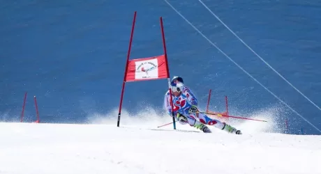 SCI - Pinturault lascia Salomon scierà con Head