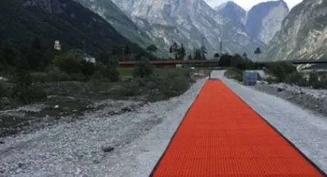 CIMOLAIS - Una pista da sci di fondo in plastica da 200 mila euro