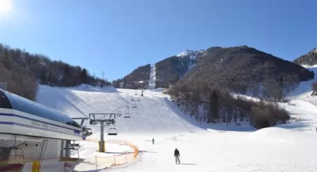 PIANI DI BOBBIO - Da oggi piste da sci aperte tutti i giorni
