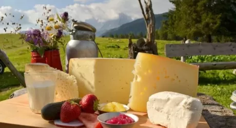 VAL DI FASSA - Happy Milk, in cammino sulla Via Lattea, il 10 luglio