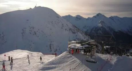 FOPPOLO - Incendio forse doloso alle seggiovie Montebello e Quarta Baita