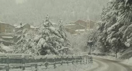 METEO NEVE - Irruzione artica: temperature in calo e fiocchi a quote basse, le webcam