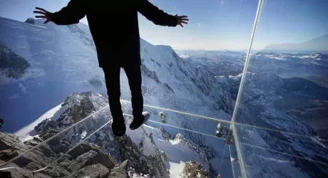 Chamonix - Aiguille du Midi: Il Passo nel Vuoto 