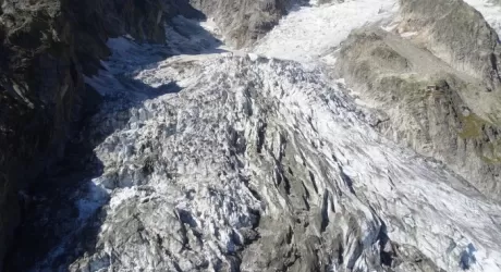 COURMAYEUR - Riapre la Val Ferret, il ghiacciaio Planpinceux è "sotto controllo"