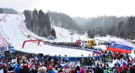 KRANJSKA GORA - Holdener, Vlhova,  Shiffrin tutto in 25 centesimi