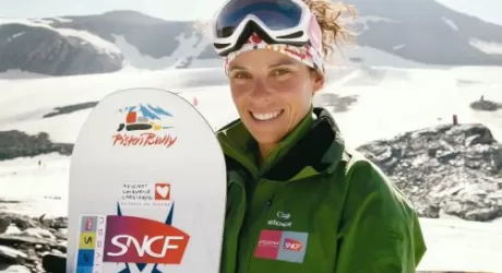 L'ex snowboarder Julie Pomagalski è morta in Svizzera sotto una valanga