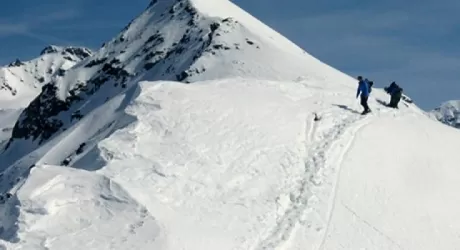VALTOURNENCHE- Guida alpina muore per una valanga in zona Fontana Fredda Cheneil