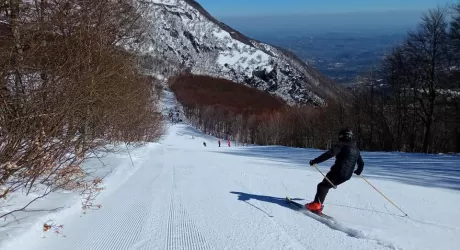 SIBILLINI - Bolognola e Frontignano, nessun aumento skipass, si scia dall'8 dicembre. Tutte le novità