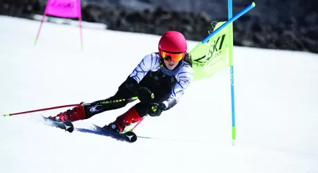 Smith entra nel mondo delle gare con il casco Icon