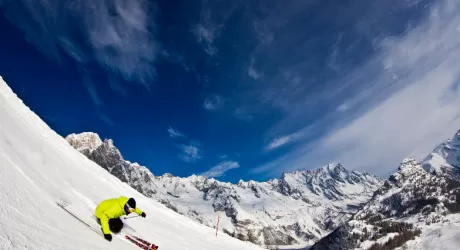 COURMAYEUR - Il 30 novembre al via la stagione sciistica