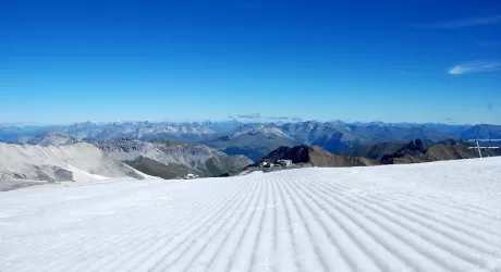 AL RIPARO DAL CALDO - Sci estivo allo Stelvio - LE FOTO