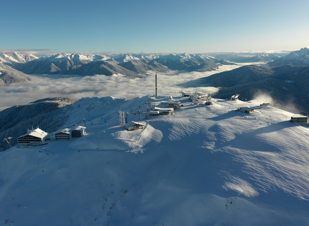 kronplatz ponte dell'immacolata sulla neve