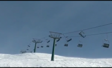 BARDONECCHIA - Fhoen e la seggiovia balla incredibilmente 