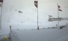 STELVIO - 180 persone bloccate dalla neve