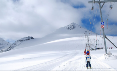 PASSO DELLO STELVIO - Apertura rinviata, la strada non è ancora agibile