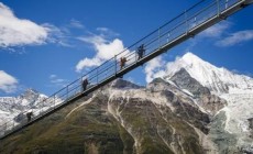 VALLESE - VICINO A ZERMATT IL PONTE PEDONALE SOSPESO DA RECORD