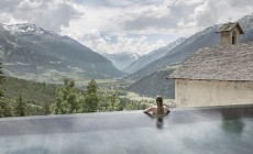 BORMIO - BAGNI VECCHI, RIAPRE VASCA PANORAMICA CON CONCERTO DI GINO PAOLI