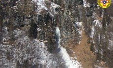 Gressoney - crolla una cascata di ghiaccio, 4 scalatori italiani morti