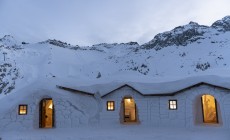 PRESENA - Tre camere igloo per dormire sul ghiacciaio, fotogallery