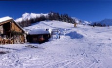 PILA - La neve si scioglie chiusura anticipata. Resistono Cervinia, Monterosa, La Thuile e Courmayeur