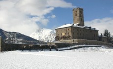 VALLE D'AOSTA - Sarre vieta lo sci alpinismo con un'ordinanza