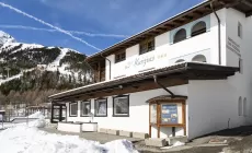 Val Senales, a Maso Corto riapre lo Sporthotel