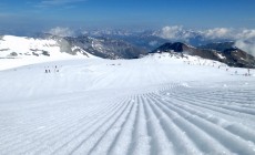 PASSO DELLO STELVIO - Il piacere dello sci estivo in ghiacciaio